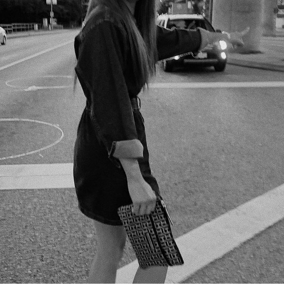 🌀$40🌀TOPSHOP JEAN DRESS! - Picture 6 of 6